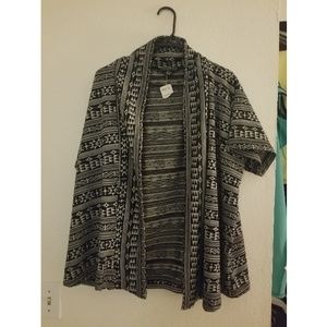 Short sleeve cardigan